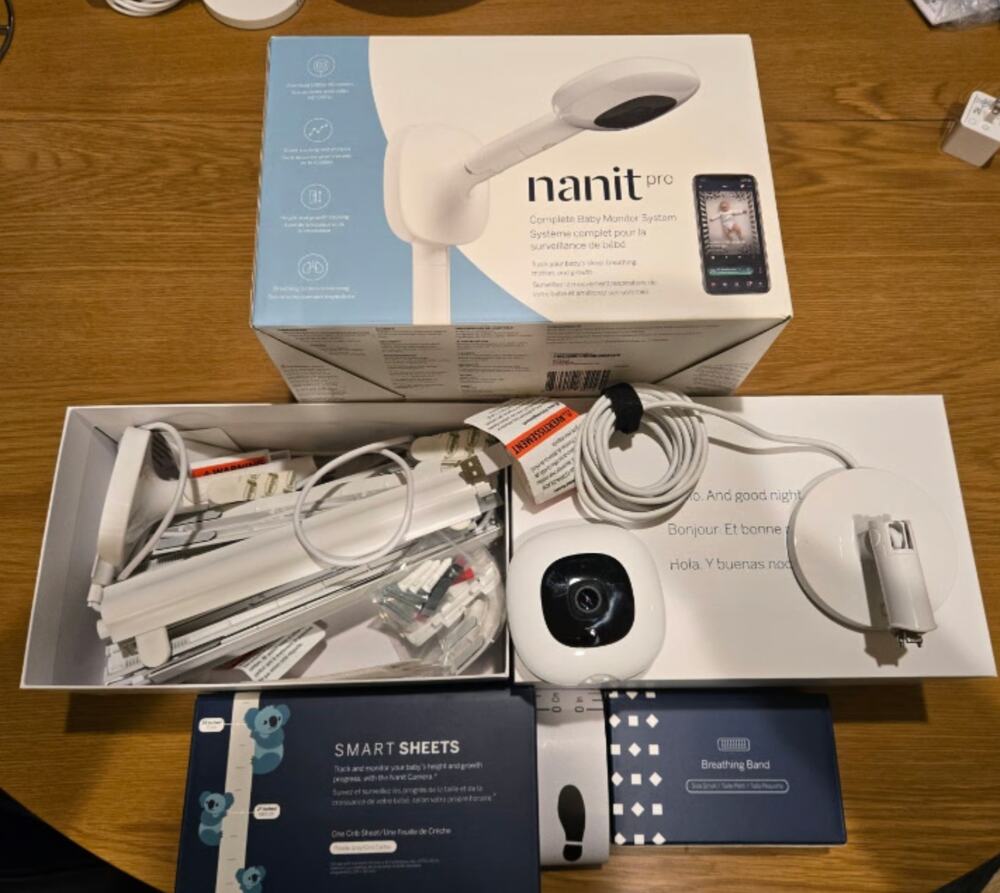 Nanit Pro Camera With Wall Mount and flex stand Baby Monitor